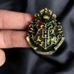 Harry-Potter-Brooch-Hogwarts